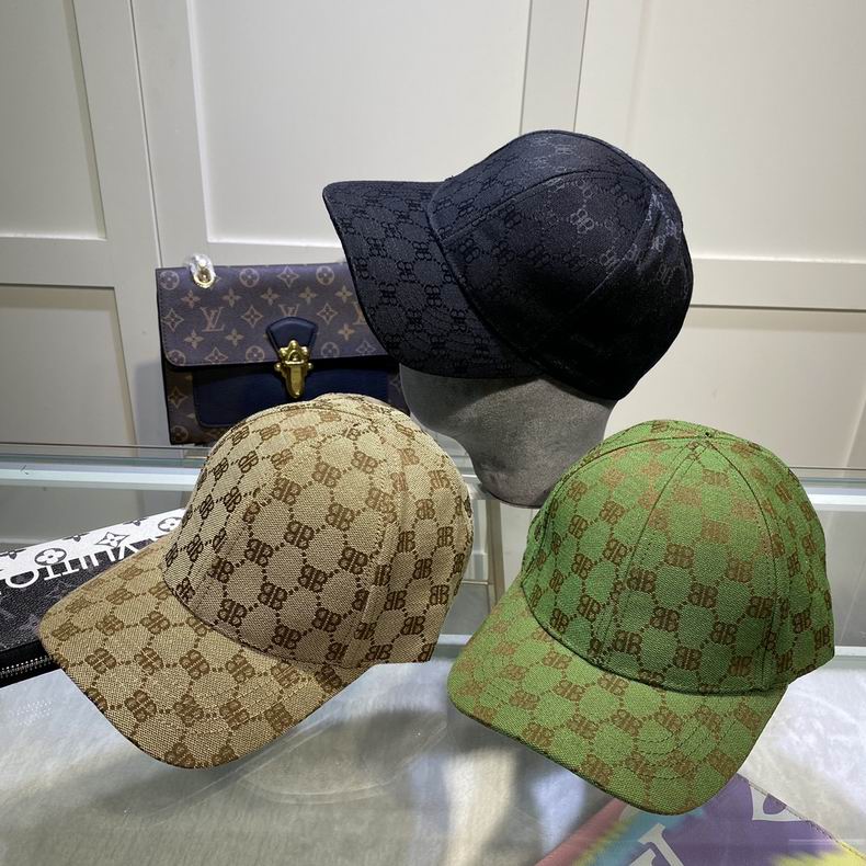 Gucci X Balenciaga 032414